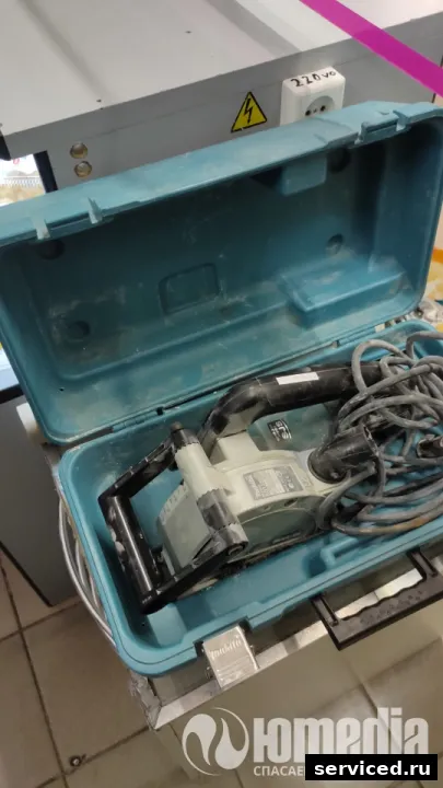 Штроборез Makita SG1250