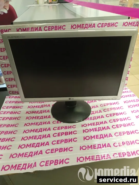 LCD монитор 17-19" LG w1934s-sn
