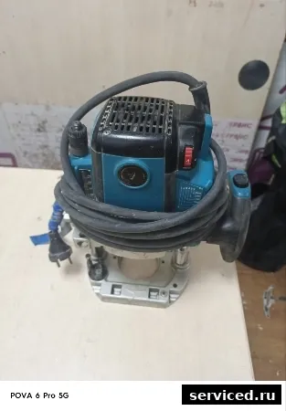 Фрезер Makita RP2300FC