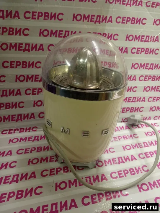 Соковыжималка Smeg CJF01CREU