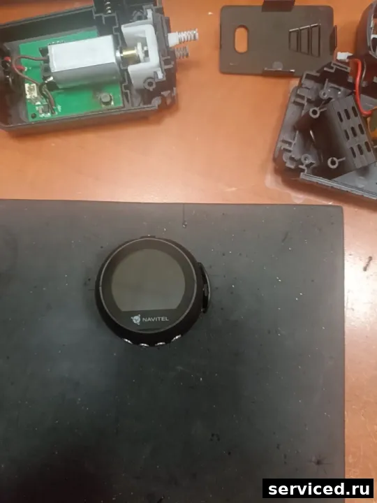 Навигатор Navitel R1050