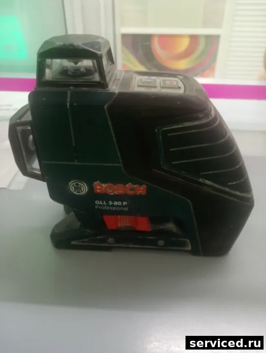 Лазерный уровень Bosch GLL 3-80 P