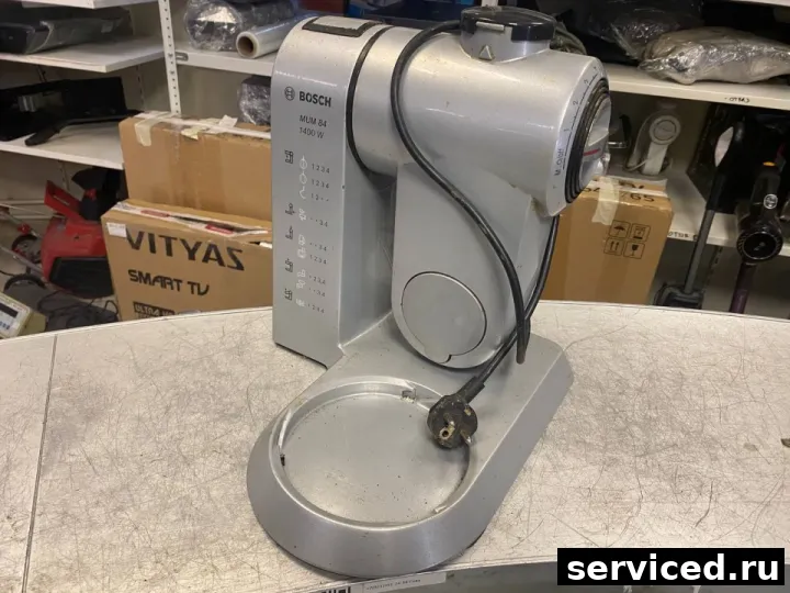 Кухонный комбайн Bosch MUM8400/05