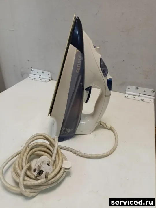 Утюг Philips GC430