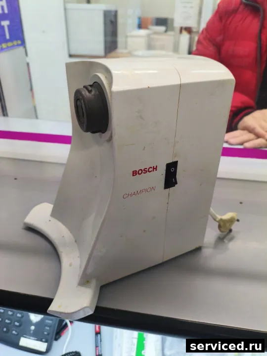 Мясорубка Bosch FD 8611